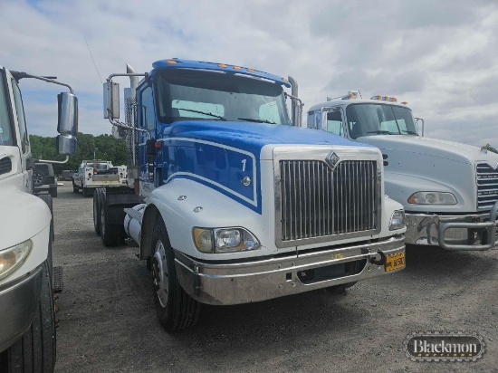 2002 INTERNATIONAL 9400i TRUCK TRACTOR,