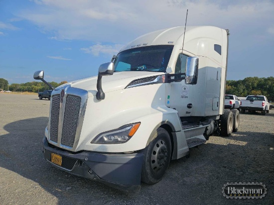 2022 Kenworth T680 Truck Tractor,