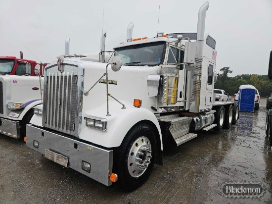 2017 Kenworth W900L Truck Tractor,