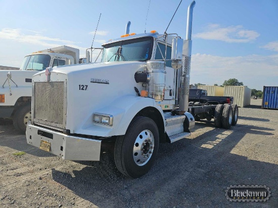 2016 Kenworth T800 Cab & Chassis,