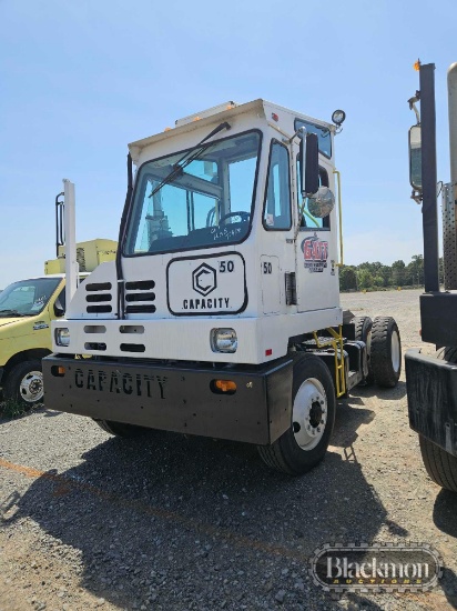 2007 Capacity 50 Yard Jockey,