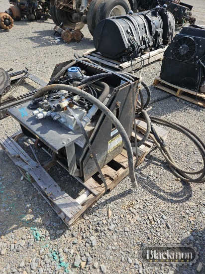 Pallet with Hydraulic Pump