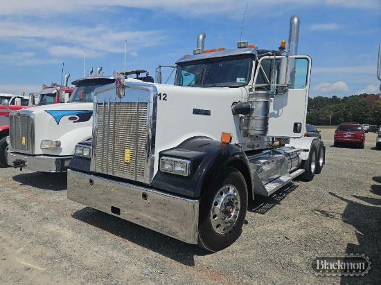2011 Kenworth W900 Truck Tractor,