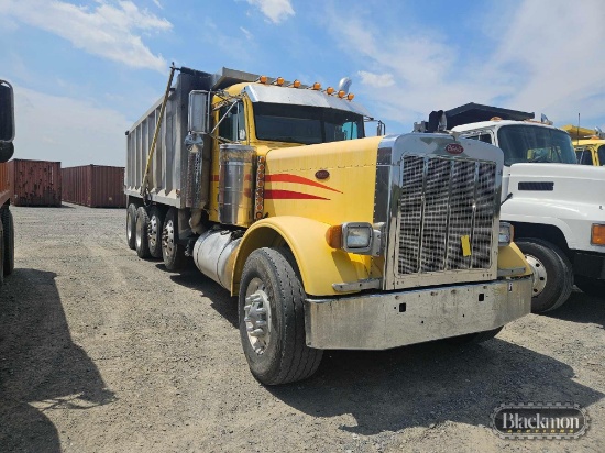 2005 Peterbilt 379 Quad Axle Dump Truck,