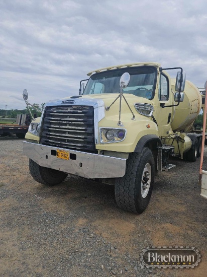 2015 Freightliner Concrete Mixer Truck,