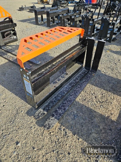 Wolverine FK-11-48W Pallet Mast with Forks,