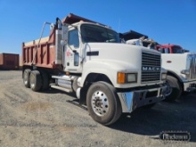 2007 MACK CHN600 DUMP TRUCK