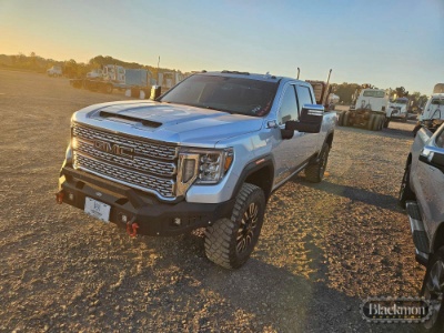 2021 GMC Sierra Denali Truck,