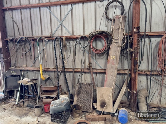 Contents Along Wall