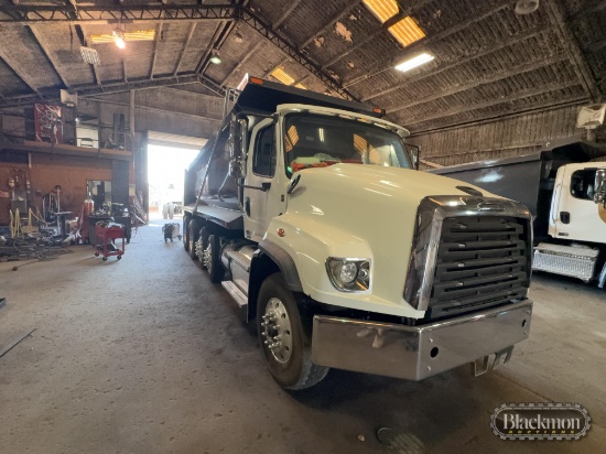 2016 freightliner quad axle dump truck,