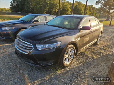 2017 Ford Taurus,