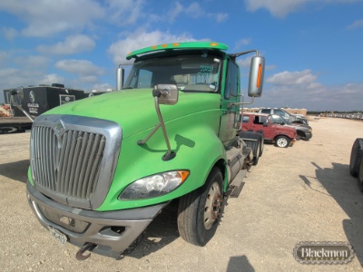 2002 international Navistar truck tractor
