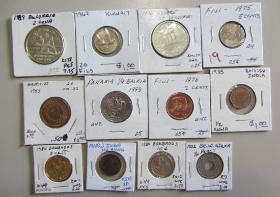 SET OF WORLD FOREIGN COINS