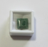 LARGE EMERALD GEMSTONE IN CASE