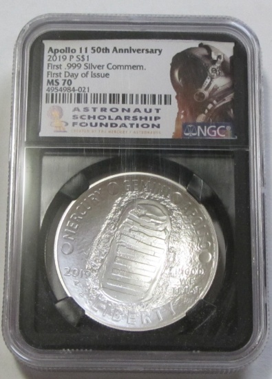 APOLLO 11 SILVER COMMEMORATIVE NGC MS 70