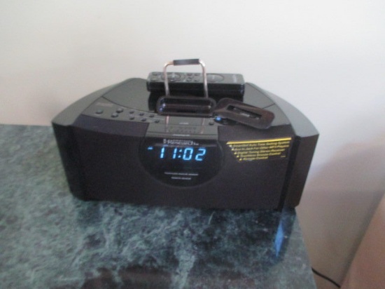 Emerson Radio ic200 Alarm Clock/Radio
