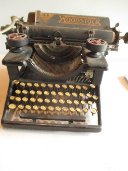 Woodstock Model No. 5 Standard Typewriter