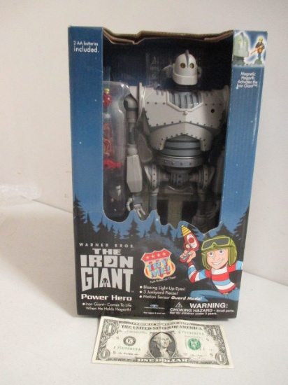 Warner Bros "The Iron Giant" Trendmaster Action Figure (In Original Box)