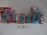Super Robot, Robot with Wheels and Space Trooper Robots with Boxes