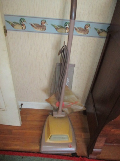 Vintage Hoover Convertible Vacuum (Runs)