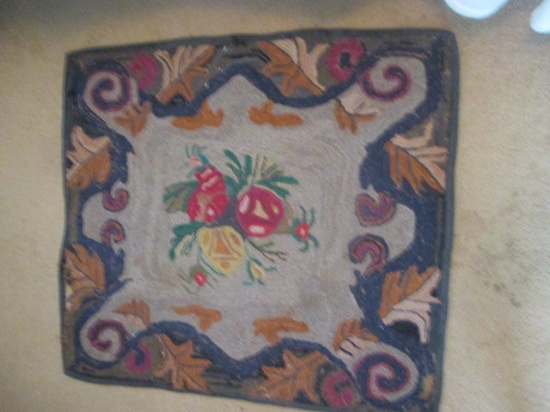 Floral Hooked Rug 36" x 32"