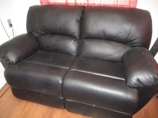 Bonded Leather Loveseat 64"