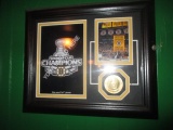 Bruins plaque with medallion 10