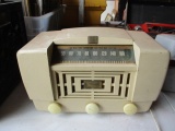 RCA Victor Plastic Radio