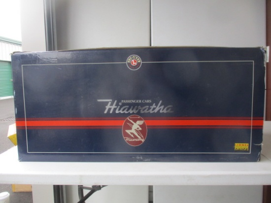 Lionel Hiawatha Passenger Cars - Diner, Express, Coach and Observation Cars - Orange - 71-3006-200