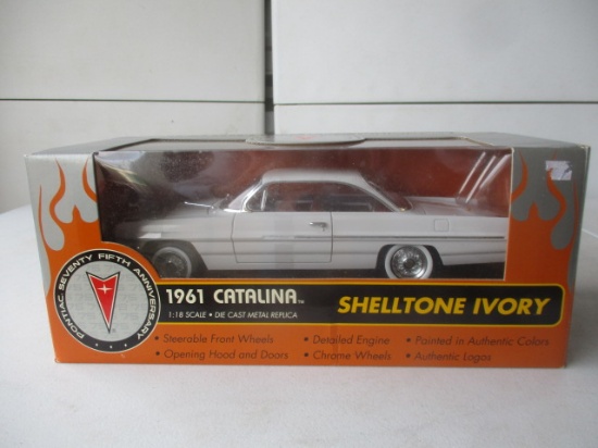 Ertl Collectibles 1961 Catalina Coronado Shell Tone Ivory 1:18 Scale MIB