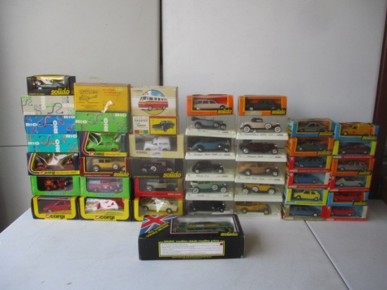 44 Diecast Automobiles; Solido, Hobby Car SA Ligor, Corgi and a Nissan Gloria Super Deluxe 1:40