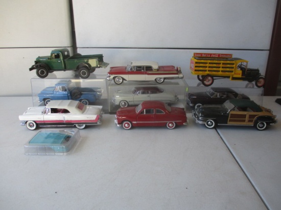 9 - 1:24 Scale Die Cast Models: Various Makers.