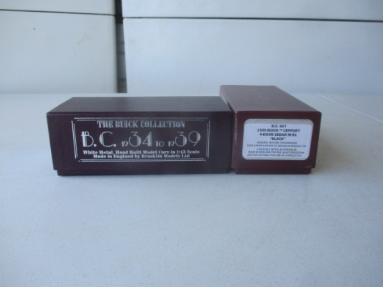 2 The Buick Collection 1:43 Scale 1938 and 1939 Buick Sedans by Brooklin Models LTD MIB