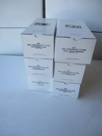 6 AMT 1993-94 Pick-Up Truck Promo Cars. 5 Chevrolets and 1 Dodge Pick-Up.