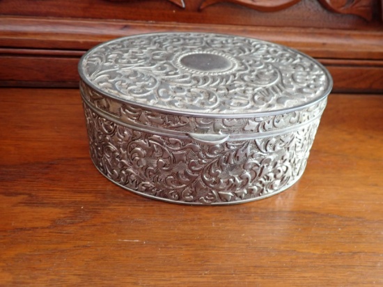 Metal Embossed Oval Floral Design Jewelry Box