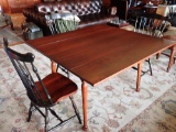 Drop Leaf Table with 3 Chairs 