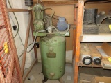 GILBARCO  5 HP UPRIGHT AIR COMPRESSOR