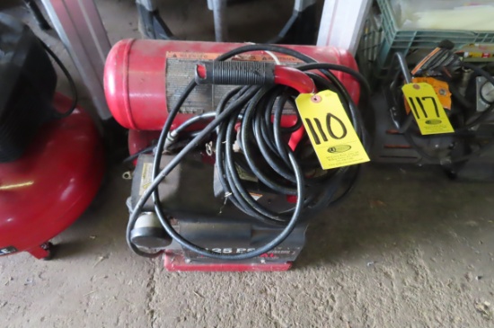 CRAFTSMAN 4 GALLON PORTABLE AIR COMPRESSOR, 1 HP, 125 PSI