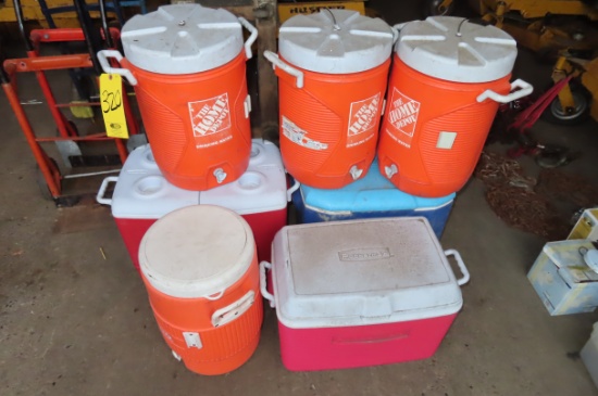(4) BEVERAGE COOLERS AND (3) INSULATED BOXES