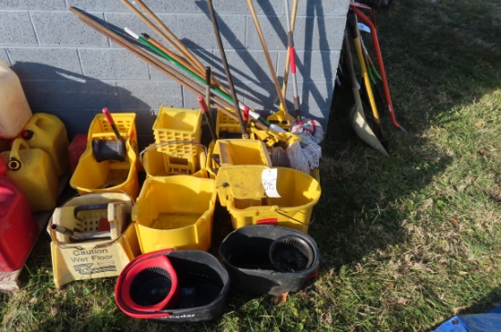 ASST. JANITORIAL SUPPLIES