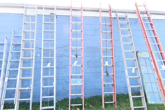 24 FT. FIBERGLASS EXTENSION LADDER