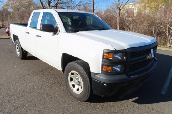 2015 CHEVROLET SILVERADO 1500 CREW CAB PICK-UP, VIN 1GCRCPEH3F2182626…