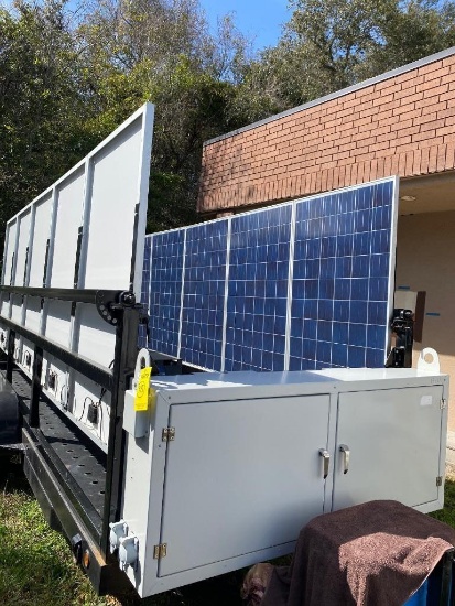 2015 (UNUSED) MOBILE SOLAR POWER GENERATOR TRAILER, DUAL 5,200 LB AXLES, TEN 250 WATT SOLAR PANELS