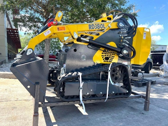 2024 UNUSED RODATRACKED SKID STEER LOADER MODEL RD380L, 13.5 HP