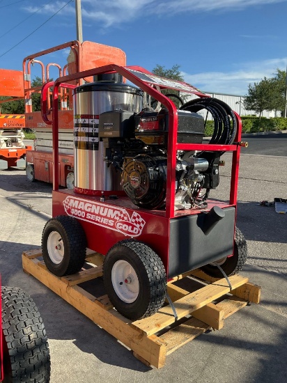 UNUSED 2024 MAGNUM 4000 SERIES GOLD HOT WATER PRESSURE WASHER,DIESEL GAS POWER, ELECTRIC START,
