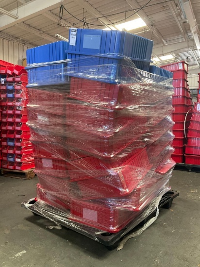 ( 1 ) PALLET OF ASSORTED PLASTIC BINS
