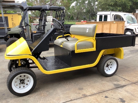 CUSHMAN DELUXE CART MODEL 898369, BRIGGS & STRATTON VANGUARD 14 HP , RUNS AND OPERATES