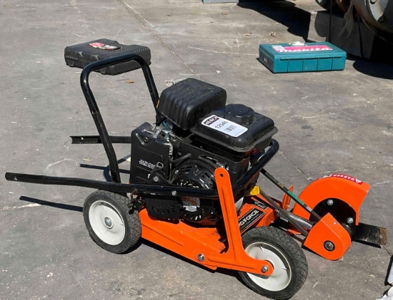 YARD FORCE LAWN EDGER MODEL YF7302, GAS POWERED,... APPROX CUTTING DEPTH -2.5 - 0.75, APPROX 9IN ...