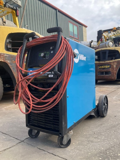 MILLER SYNCROWAVE 210 AC/DC WELDER
