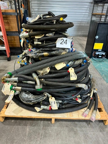 ( 1 ) PALLET OF UNUSED CASE/ NEW HOLLAND HYDRAULIC HOSES